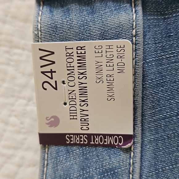 GLORIA VANDRBILT WOMENS CROP JEANS SIZE 24W SKIMMER YOGA STRETCH NEW WITH TAGS - Picture 11 of 17